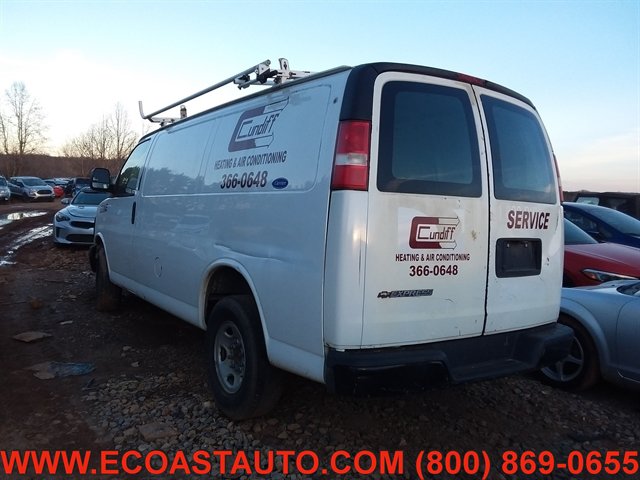 Used 2009 Chevrolet Express 2500 RWD image 2