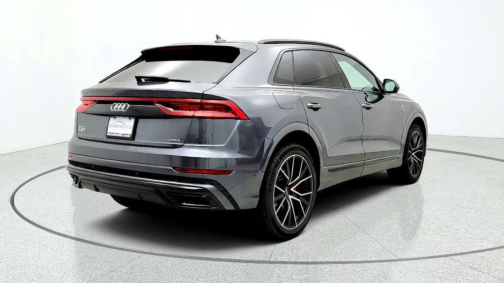 Used 2021 Audi Q8 Prestige w/ Prestige Package AWD/4WD image 5