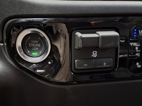 New 2026 Chevrolet Silverado 1500 ZR2 w/ Dark Appearance Package image 15