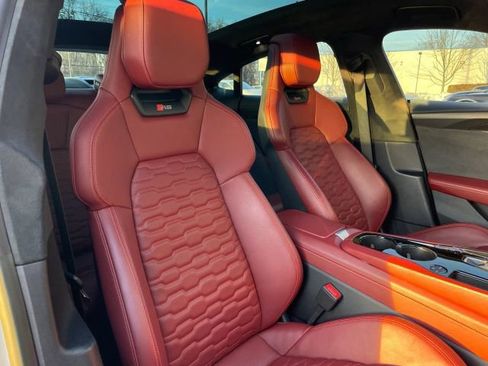 Used 2022 Audi RS e-tron GT w/ Carbon Performance Package image 37