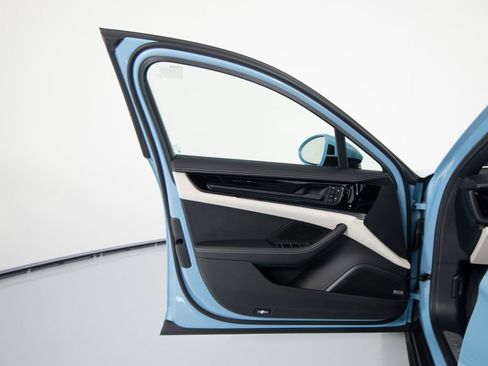 New 2026 Porsche Panamera 4 image 19