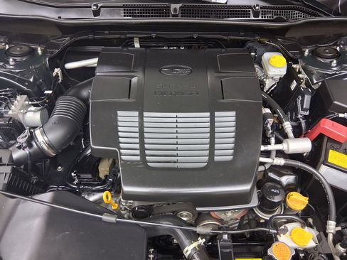 Used 2023 Subaru Forester Touring image 38