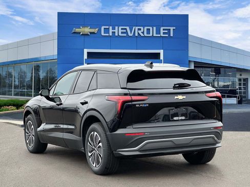 Used 2026 Chevrolet Blazer EV LT FWD image 3