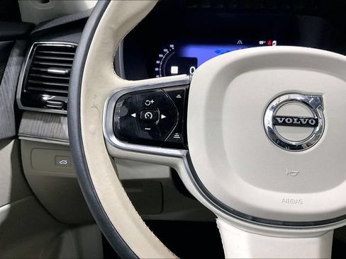 Certified 2024 Volvo XC90 B6 Ultimate w/ Protection Package Premier AWD/4WD image 21