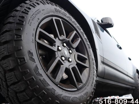 Used 2020 Land Rover Defender 110 S image 10