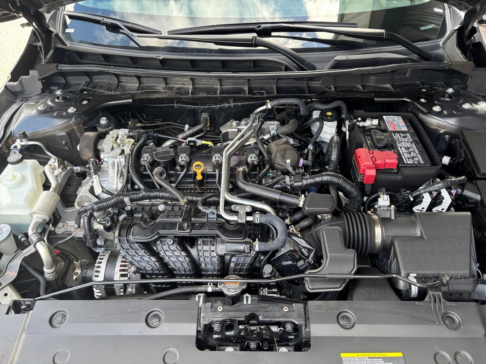 Used 2025 Nissan Altima 2.5 SV FWD image 31