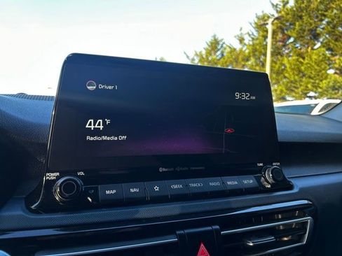 Certified 2022 Kia Seltos Nightfall Edition image 24