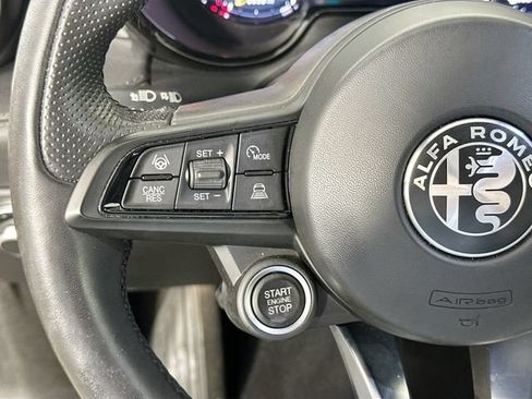 Used 2024 Alfa Romeo Tonale Ti w/ Active Assist Package AWD/4WD image 23