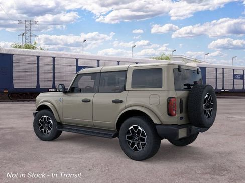 New 2026 Ford Bronco Outer Banks AWD/4WD image 4