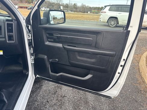 Used 2019 RAM 1500 Tradesman image 17