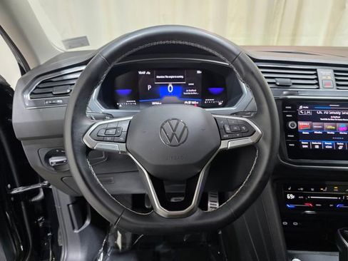 Certified 2023 Volkswagen Tiguan SE AWD/4WD image 15
