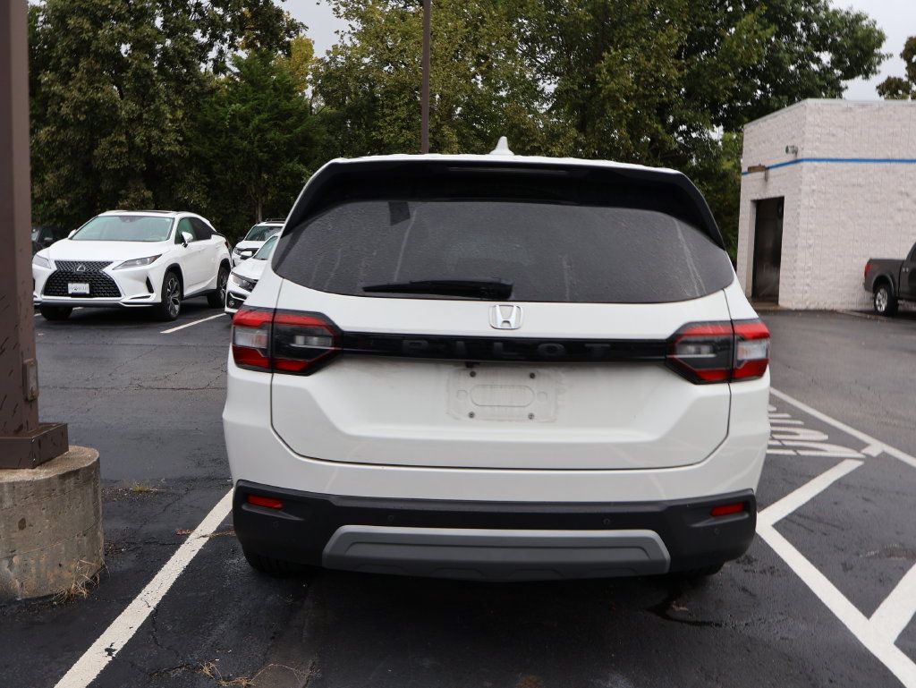 Used 2024 Honda Pilot EX-L image 6