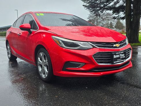 Used 2018 Chevrolet Cruze Premier image 8