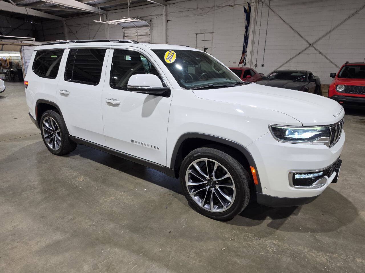Used 2022 Jeep Wagoneer Series III w/ Premium Group I AWD/4WD image 19