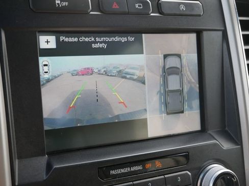 Used 2018 Ford F150 Lariat w/ Equipment Group 502A Luxury image 26