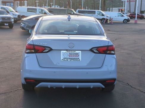 New 2025 Nissan Versa SV w/ Trunk Package image 4