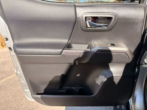 Used 2023 Toyota Tacoma TRD Sport w/ Advanced Technology Package image 30