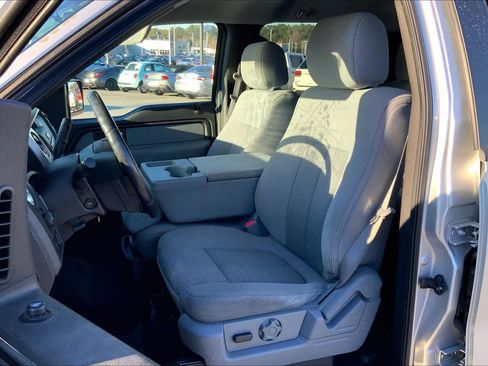 Used 2012 Ford F150 XLT w/ XLT Chrome Pkg image 7