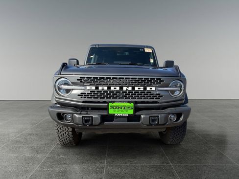 Used 2025 Ford Bronco Badlands image 7