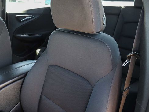 Used 2022 Chevrolet Malibu LT image 24