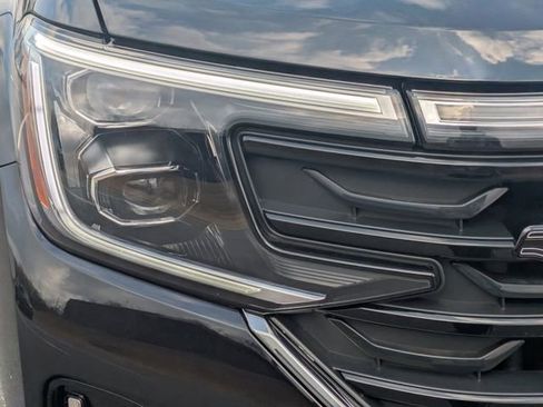 New 2026 Volkswagen Atlas SEL Premium R-Line AWD/4WD image 10