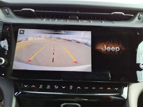 New 2026 Jeep Grand Cherokee Altitude AWD/4WD image 22