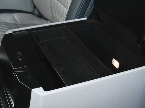 Used 2024 Ford F250 Limited image 60