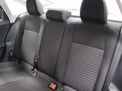 Used 2025 Volkswagen Jetta S image 22