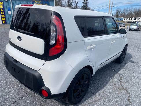 Used 2014 Kia Soul Base 4dr Crossover 6M image 6