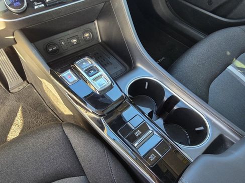Used 2022 Hyundai Sonata SEL w/ Convenience Package image 18