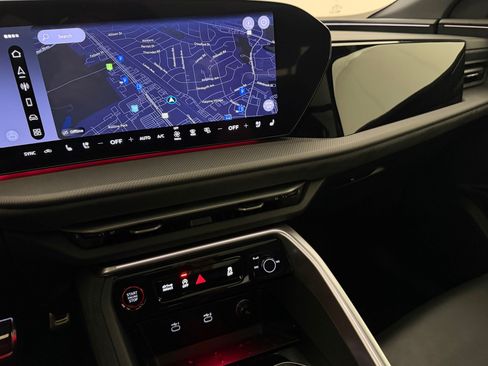 New 2026 Audi SQ5 Premium Plus AWD/4WD image 21