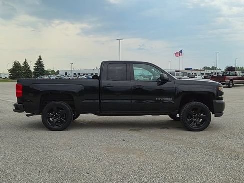 Used 2016 Chevrolet Silverado 1500 W/T w/ Black Out Edition RWD image 4
