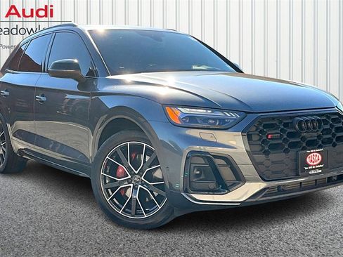 Used 2024 Audi SQ5 Prestige image 3