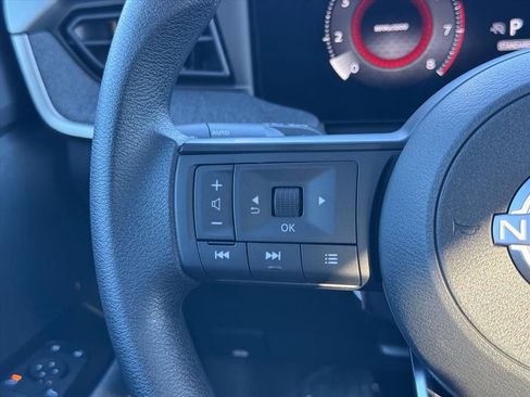 New 2026 Nissan Kicks SV w/ SV Premium Package FWD image 16