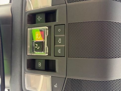 Used 2024 Mitsubishi Eclipse Cross SEL AWD/4WD image 29