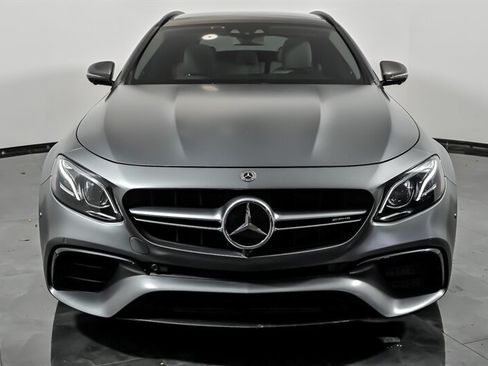 Used 2019 Mercedes-Benz E 63 AMG S image 4