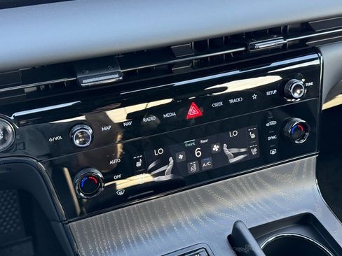 New 2026 Genesis G80 3.5T Prestige image 17