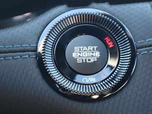 New 2026 Jeep Compass Latitude image 16