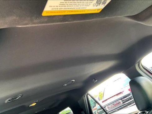 Used 2019 Ford Explorer XLT FWD image 28
