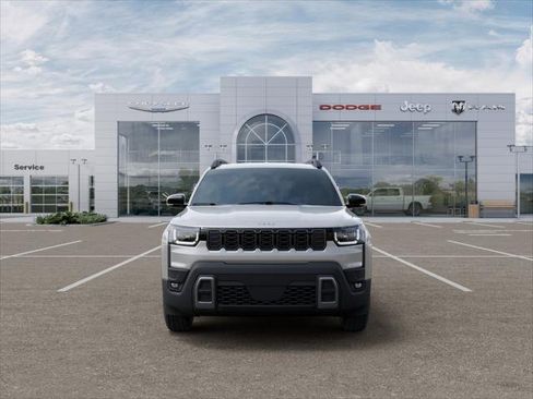 Used 2026 Jeep Cherokee Limited AWD/4WD image 32