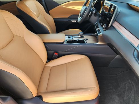 Certified 2025 Lexus RX 350 Premium Package image 18