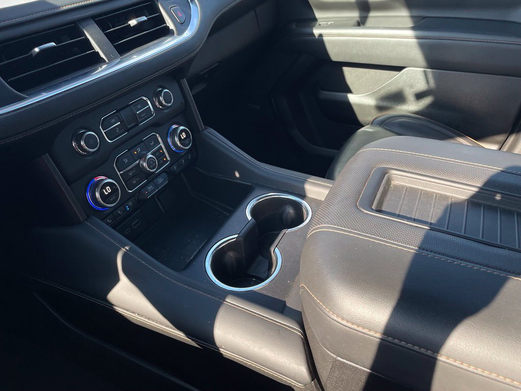 Used 2023 GMC Yukon AT4 w/ LPO, Floor Liner Package AWD/4WD image 19