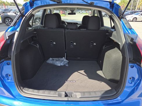 Used 2025 Nissan Kicks Play S FWD image 7