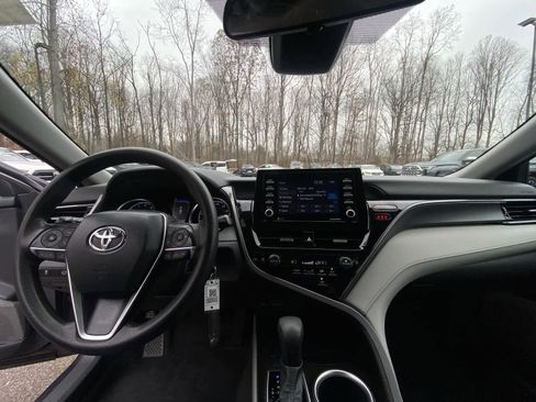 Used 2023 Toyota Camry LE image 25