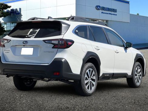 New 2025 Subaru Outback Premium image 4