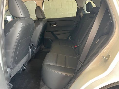 Certified 2024 Nissan Rogue SV w/ SV Premium Package FWD image 14