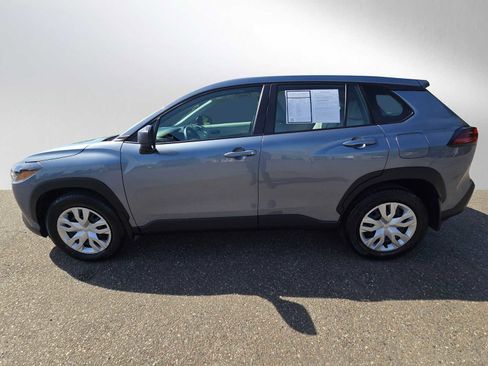 Used 2026 Toyota Corolla Cross L AWD/4WD image 6