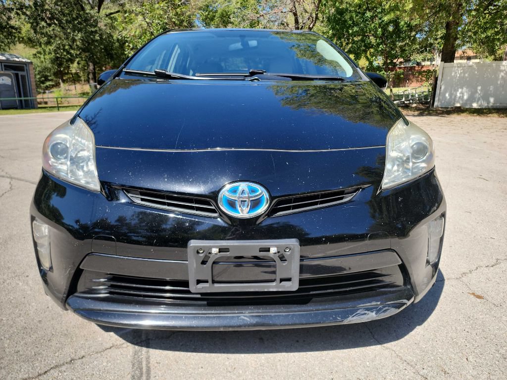 Used 2012 Toyota Prius Three FWD image 2