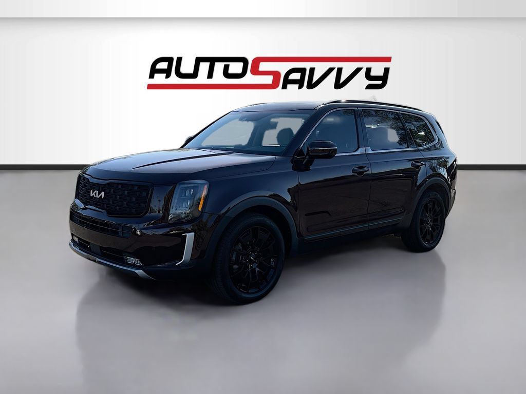 Used 2022 Kia Telluride SX w/ Nightfall Edition Package AWD/4WD image 3