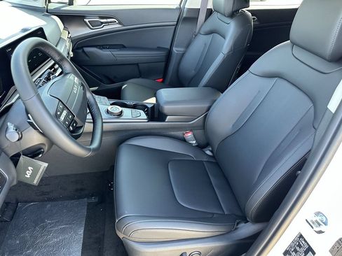 New 2026 Kia Sportage EX AWD/4WD image 17